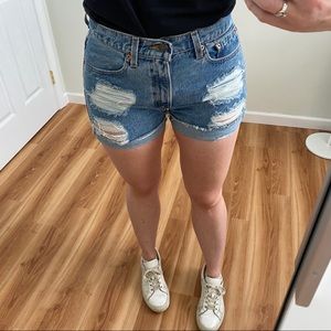 Denim shorts with fraying